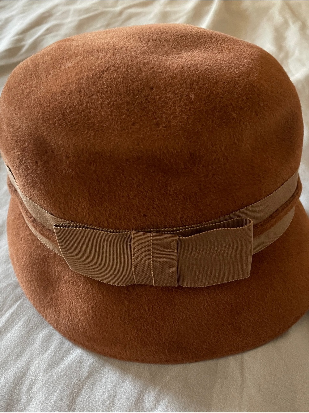 Women’s Rust Felt Cloche Hat with Grosgrain Bow